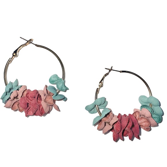 FLORAL GARLAND COLORFUL DECO HOOP EARRINGS NWT - Picture 3 of 4